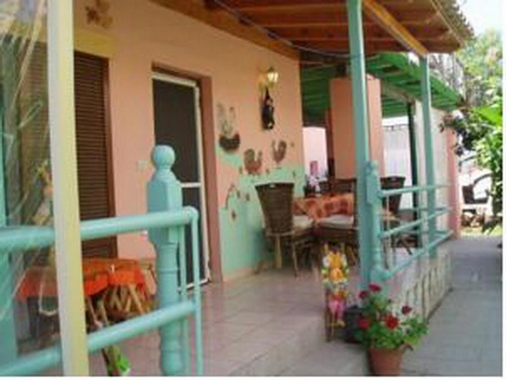 Pipitsa'S Apartments Roda  Luaran gambar